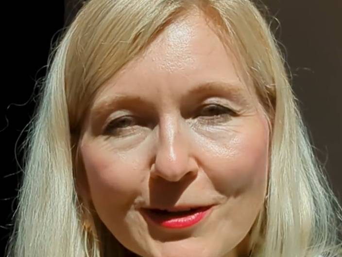 Dr. Catheryn DDS